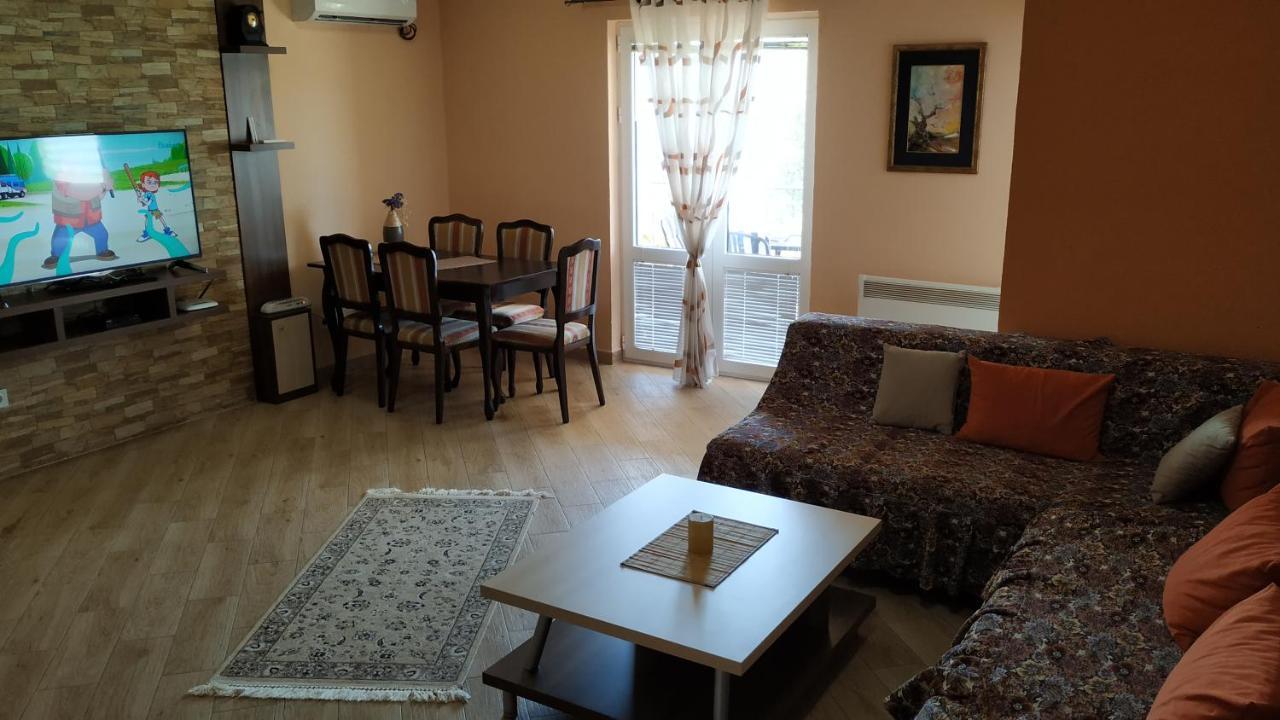 Apartments Abramovic 2 Sutomore Bagian luar foto