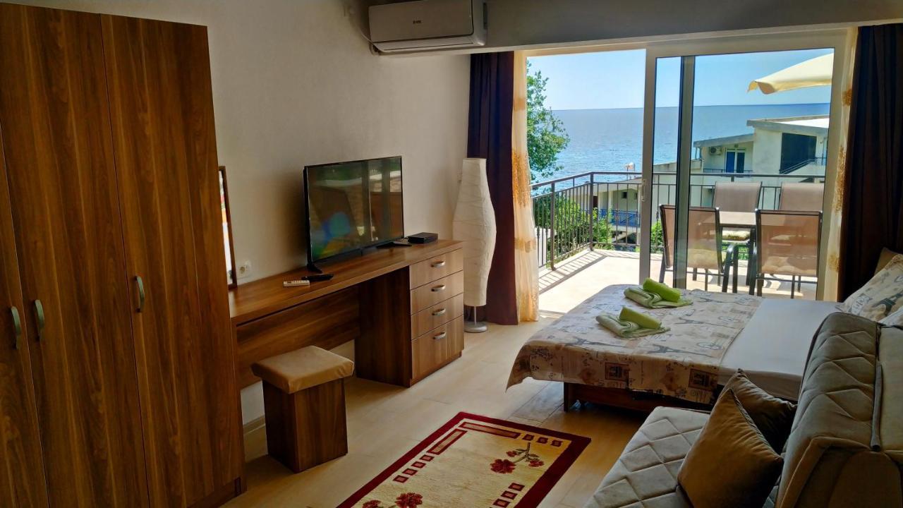 Apartments Abramovic 2 Sutomore Bagian luar foto