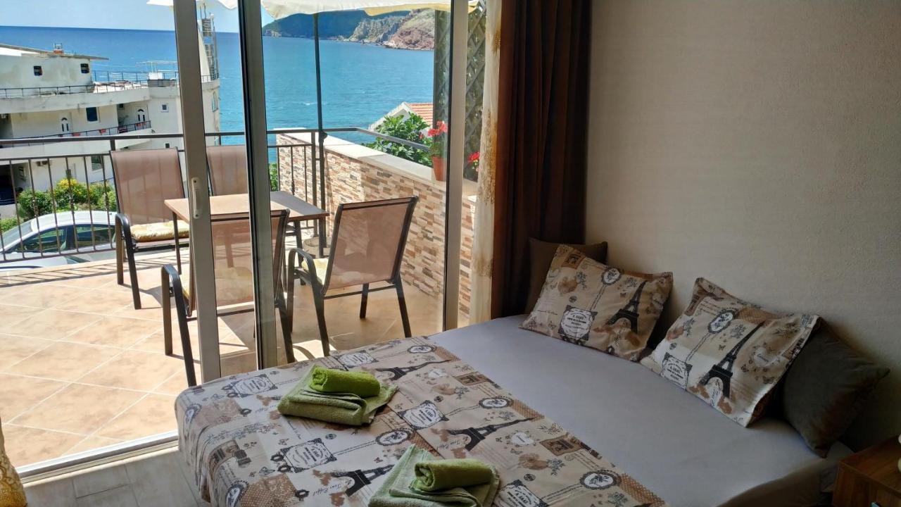 Apartments Abramovic 2 Sutomore Bagian luar foto