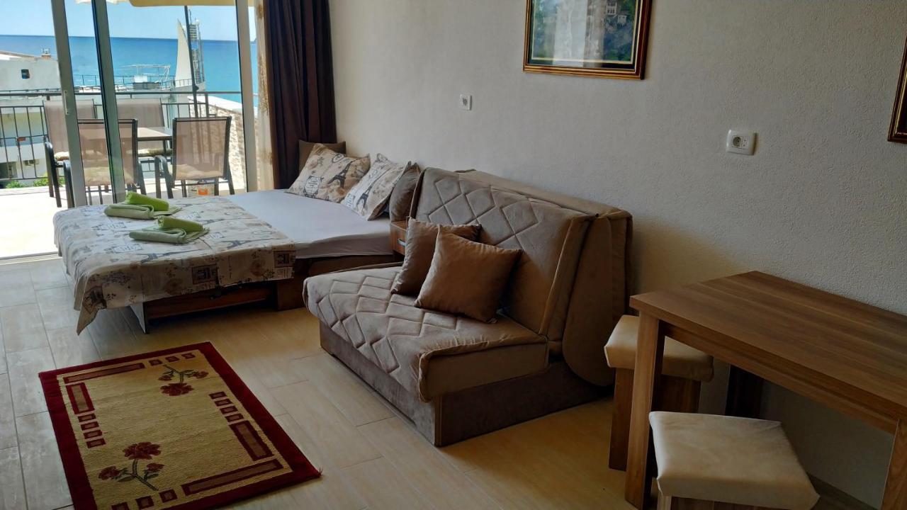 Apartments Abramovic 2 Sutomore Bagian luar foto